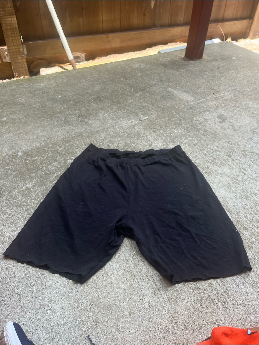 just be Black Athletic Elastic-Waist Women's Shorts